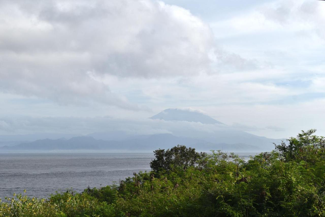 Bali Belva Hotel Lembongan Buitenkant foto