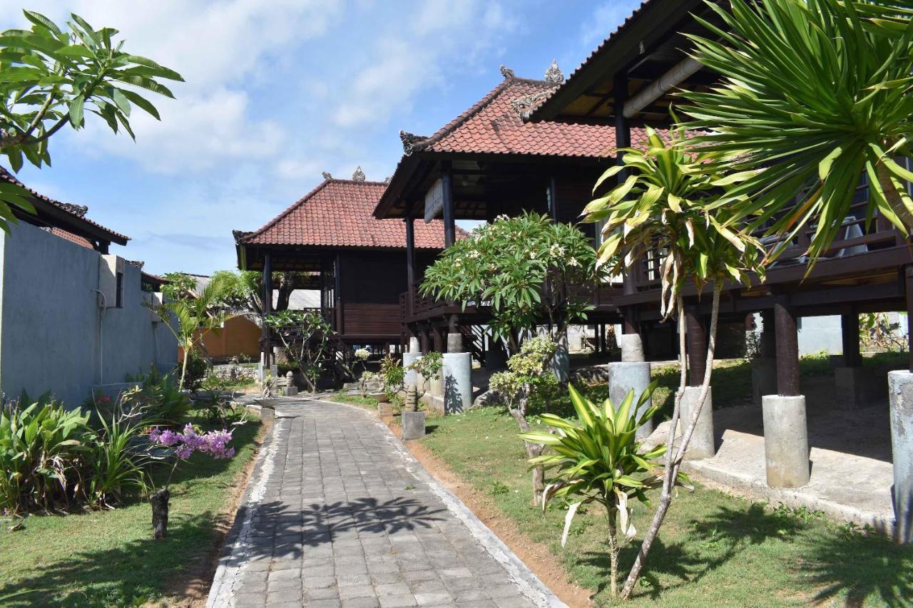 Bali Belva Hotel Lembongan Buitenkant foto